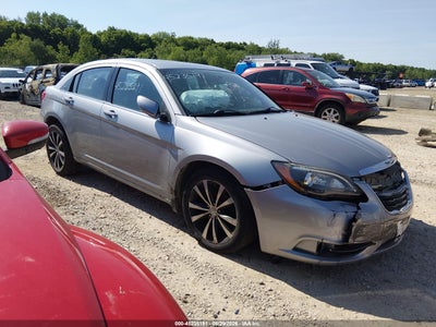CHRYSLER 200 2014
