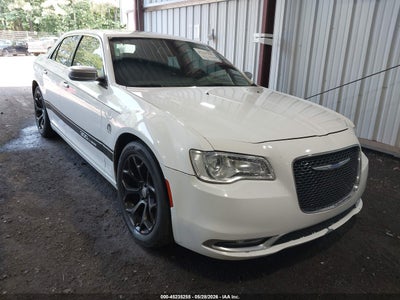 CHRYSLER 300 2018
