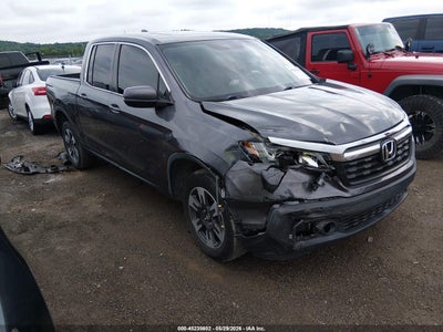 HONDA RIDGELINE 2019