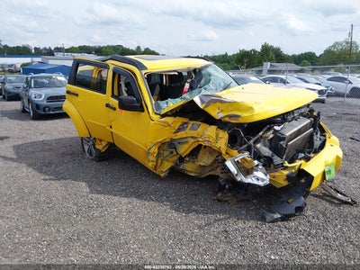 DODGE NITRO 2011
