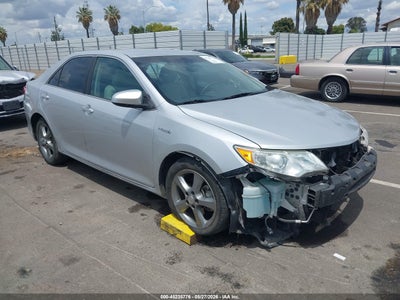 TOYOTA CAMRY HYBRID 2014