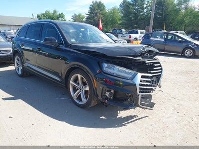 AUDI Q7 2019
