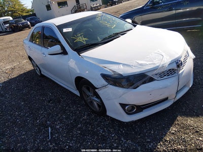 TOYOTA CAMRY 2013