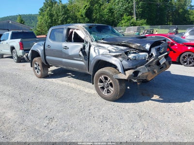 TOYOTA TACOMA 2019