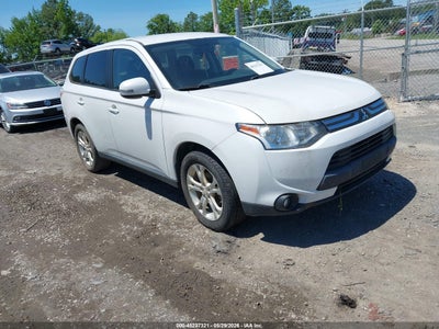 MITSUBISHI OUTLANDER 2014