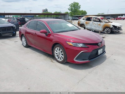 TOYOTA CAMRY 2021