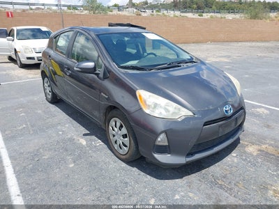 TOYOTA PRIUS C 2012