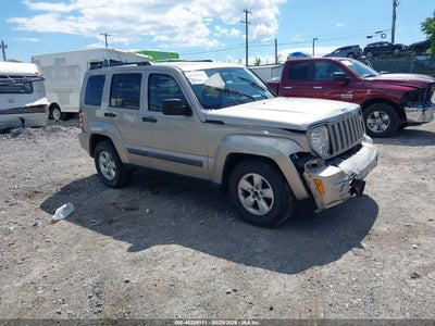 JEEP LIBERTY 2011