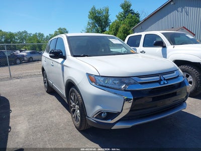 MITSUBISHI OUTLANDER 2016