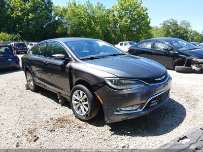 CHRYSLER 200 2015
