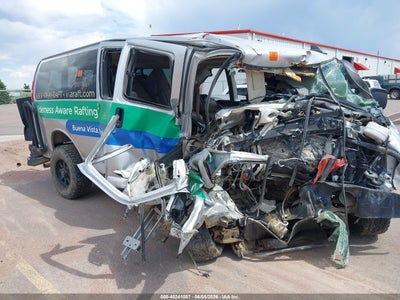 CHEVROLET EXPRESS 3500 2017
