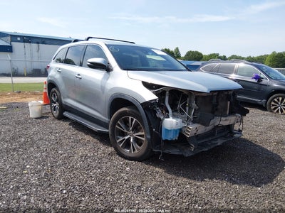 TOYOTA HIGHLANDER 2019