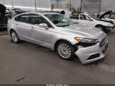 FORD FUSION HYBRID 2013