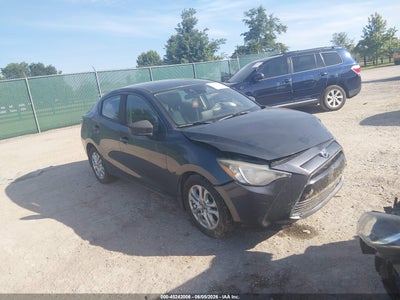 TOYOTA YARIS IA 2017