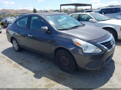 NISSAN VERSA 2015