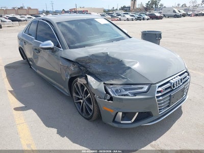 AUDI S4 2019