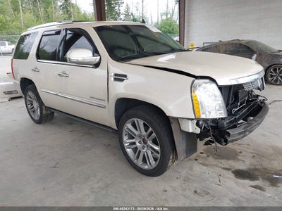 CADILLAC ESCALADE 2013