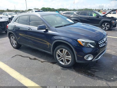 MERCEDES-BENZ GLA 250 2019