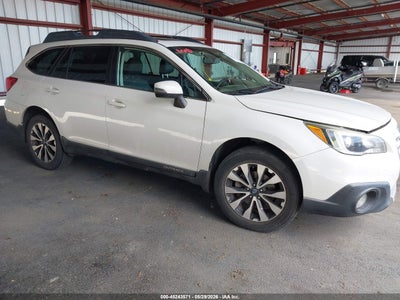 SUBARU OUTBACK 2016