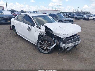 AUDI A4 2016