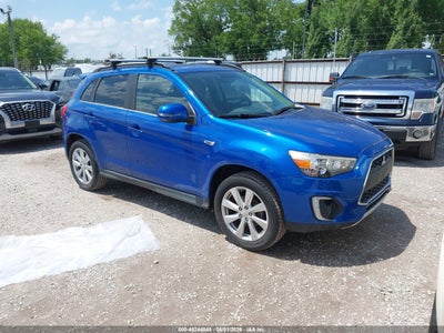 MITSUBISHI OUTLANDER SPORT 2015