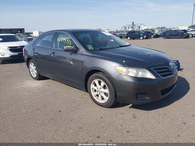 TOYOTA CAMRY 2010