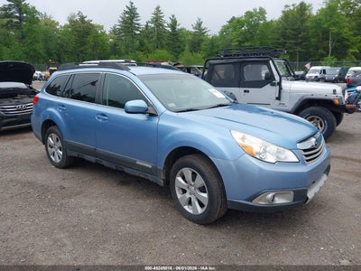 SUBARU OUTBACK 2010
