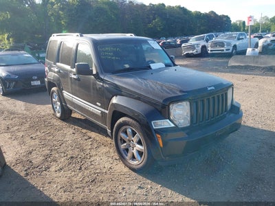 JEEP LIBERTY 2012