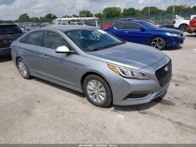 HYUNDAI SONATA HYBRID 2016