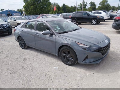 HYUNDAI ELANTRA 2022