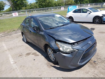 TOYOTA YARIS IA 2017