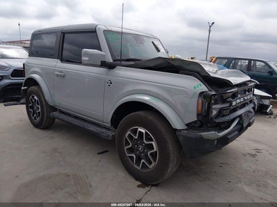 FORD BRONCO 2022