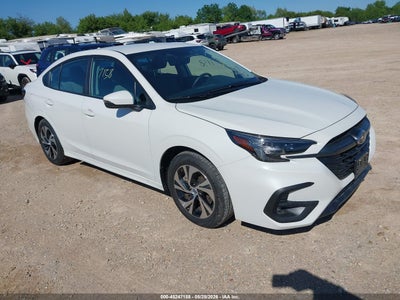 SUBARU LEGACY 2025