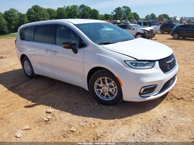 CHRYSLER PACIFICA 2026