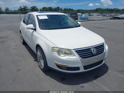 VOLKSWAGEN PASSAT 2010