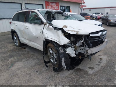 TOYOTA HIGHLANDER 2015