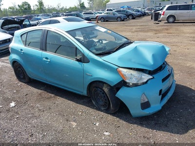 TOYOTA PRIUS C 2012