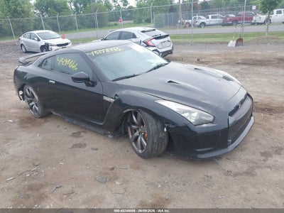 NISSAN GT-R 2009
