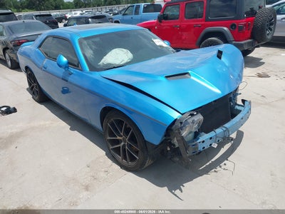 DODGE CHALLENGER 2015