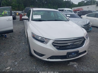 FORD TAURUS 2018