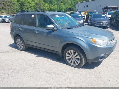 SUBARU FORESTER 2013