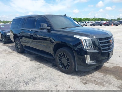 CADILLAC ESCALADE ESV 2017