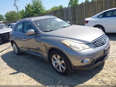 INFINITI EX35 2010