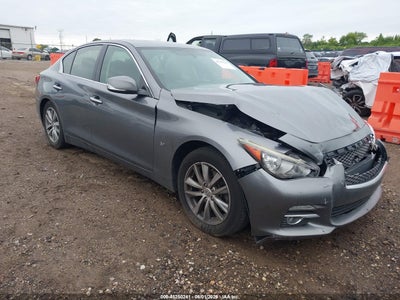 INFINITI Q50 2015