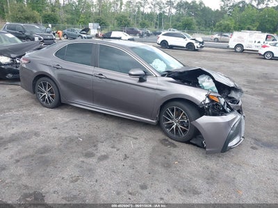 TOYOTA CAMRY 2022
