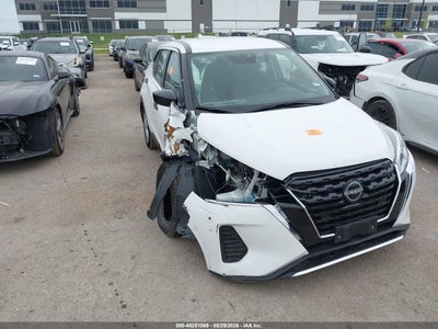 NISSAN KICKS 2022