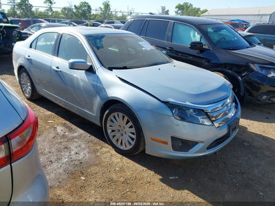 FORD FUSION HYBRID 2011