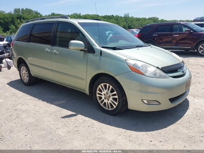 TOYOTA SIENNA 2009