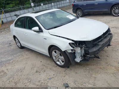 VOLKSWAGEN JETTA HYBRID 2013