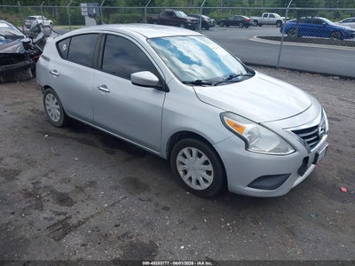 NISSAN VERSA 2017